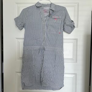 COPY - Vineyard vines seer sucker cover up. Size 4
